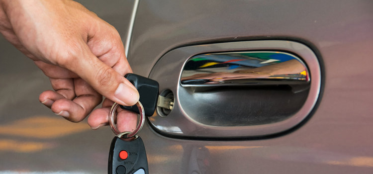 Car door lock repair in Beverly Hills